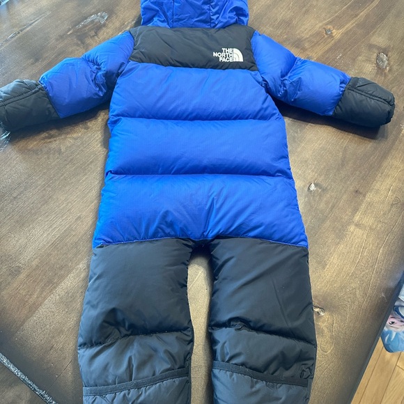 Great condition very warm winter one piece suit - Picture 2 of 3